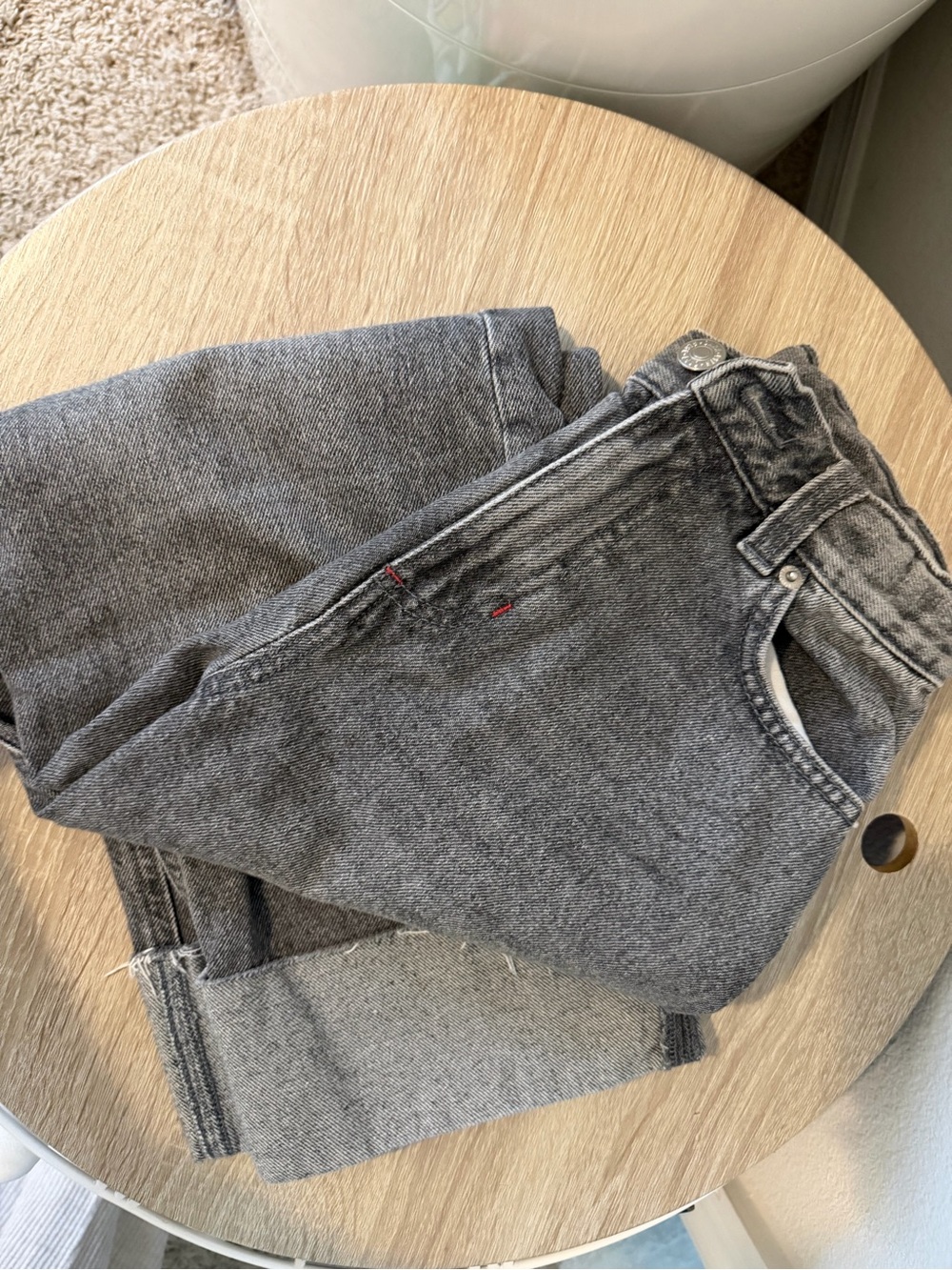 Boy’.High-Rise Straight Jeans in Washed Gray